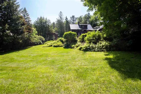 17 Prospect Street Woodstock VT 05091