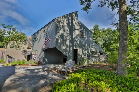 111 Coburn Avenue Nashua NH 03063