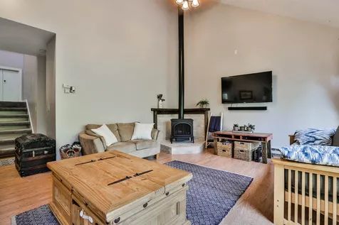 111 Coburn Avenue Nashua NH 03063