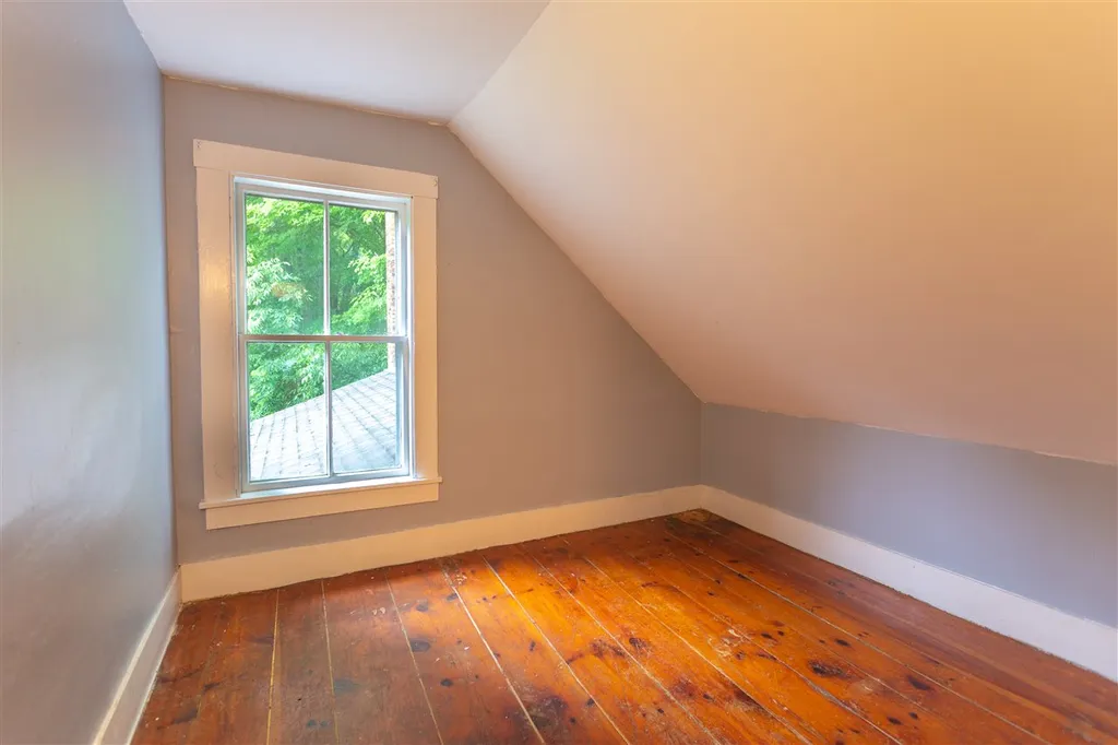 84 Drake Hill Road Strafford NH 03884