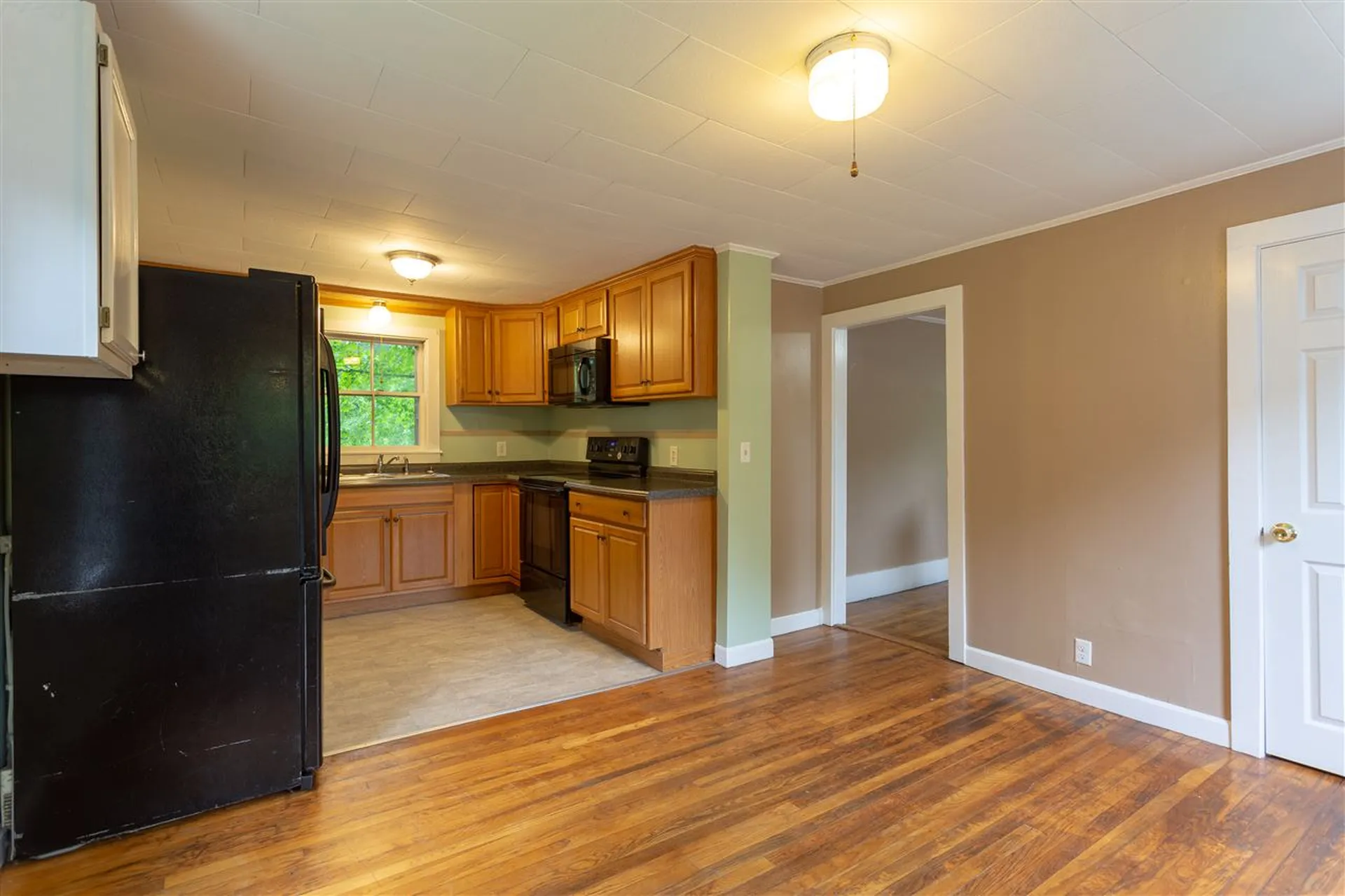 84 Drake Hill Road Strafford NH 03884