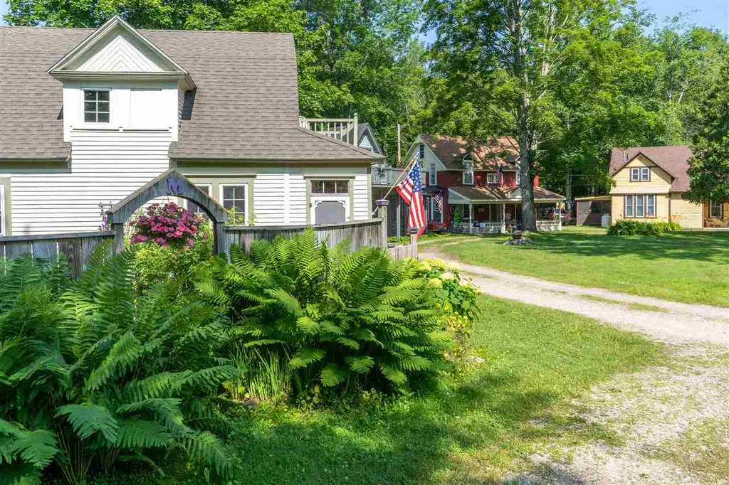 818 West Shore Road Salisbury VT 05769