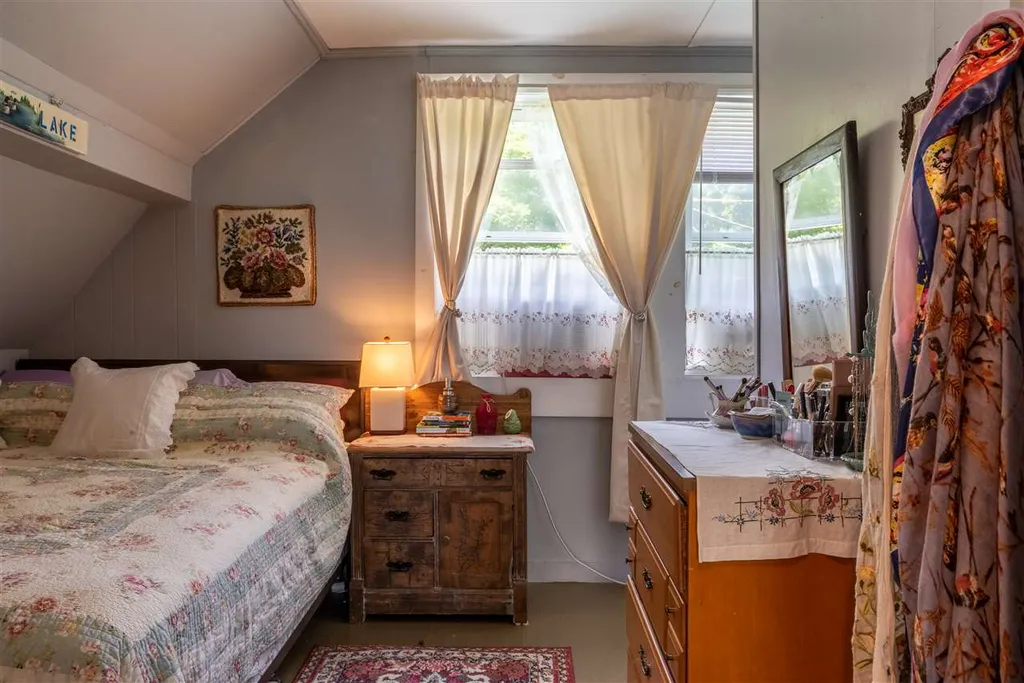 818 West Shore Road Salisbury VT 05769