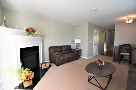 20 Shane Way Laconia NH 03246