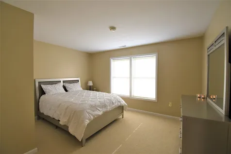 20 Shane Way Laconia NH 03246