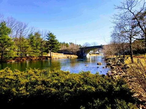 20 Shane Way Laconia NH 03246