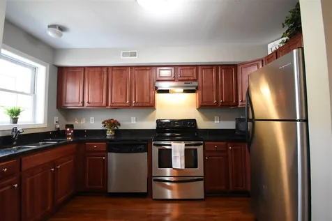 20 Shane Way Laconia NH 03246