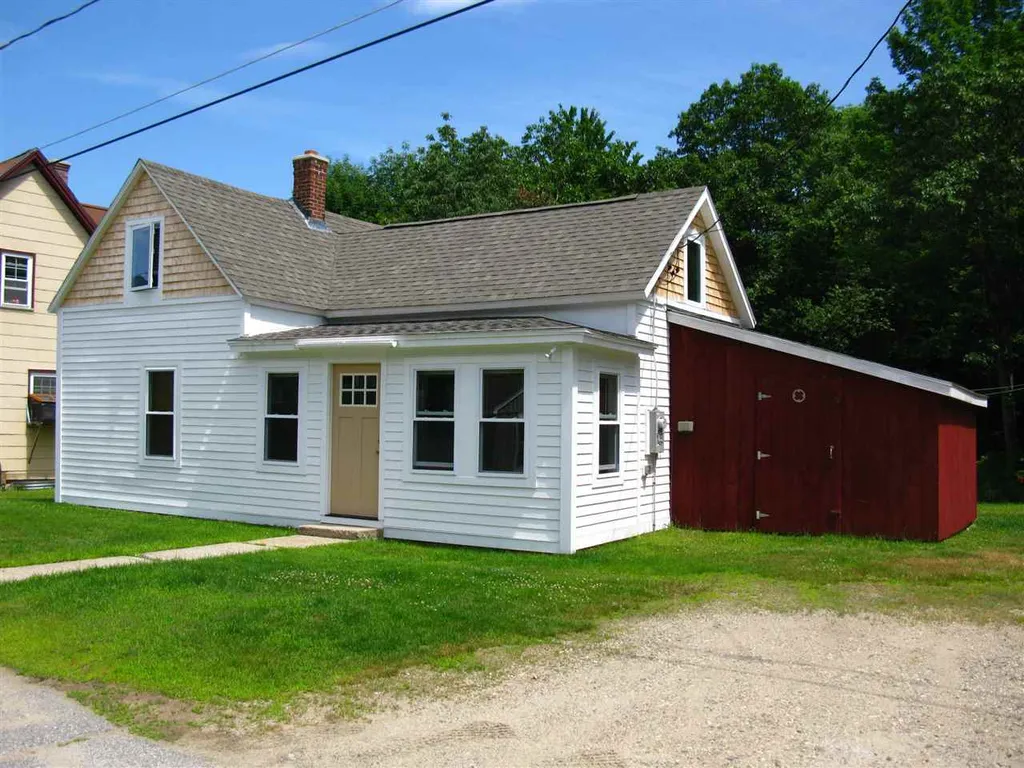51 Bangor Street Gorham NH 03581
