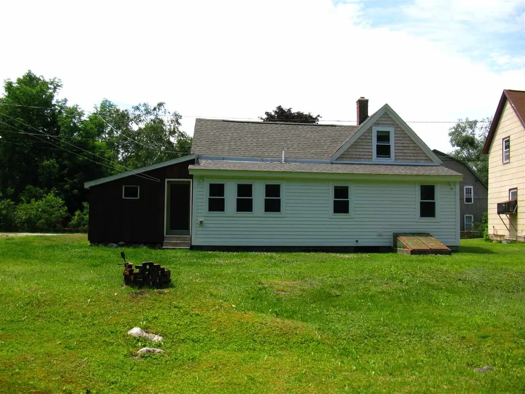 51 Bangor Street Gorham NH 03581