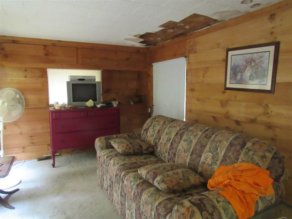 19 Cedar Pond Drive Milan NH 03588