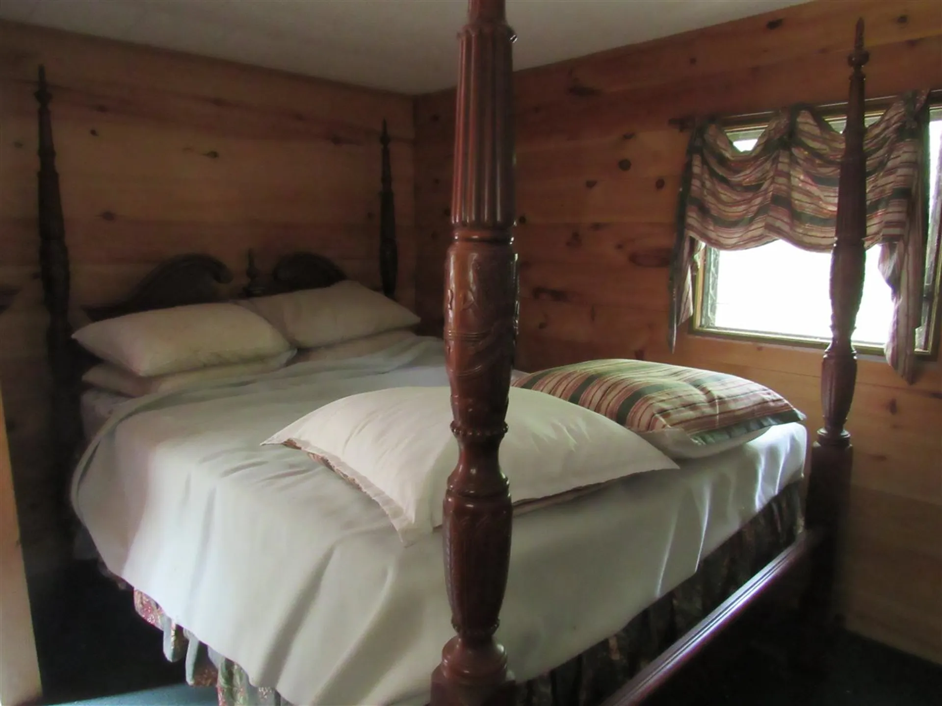 19 Cedar Pond Drive Milan NH 03588