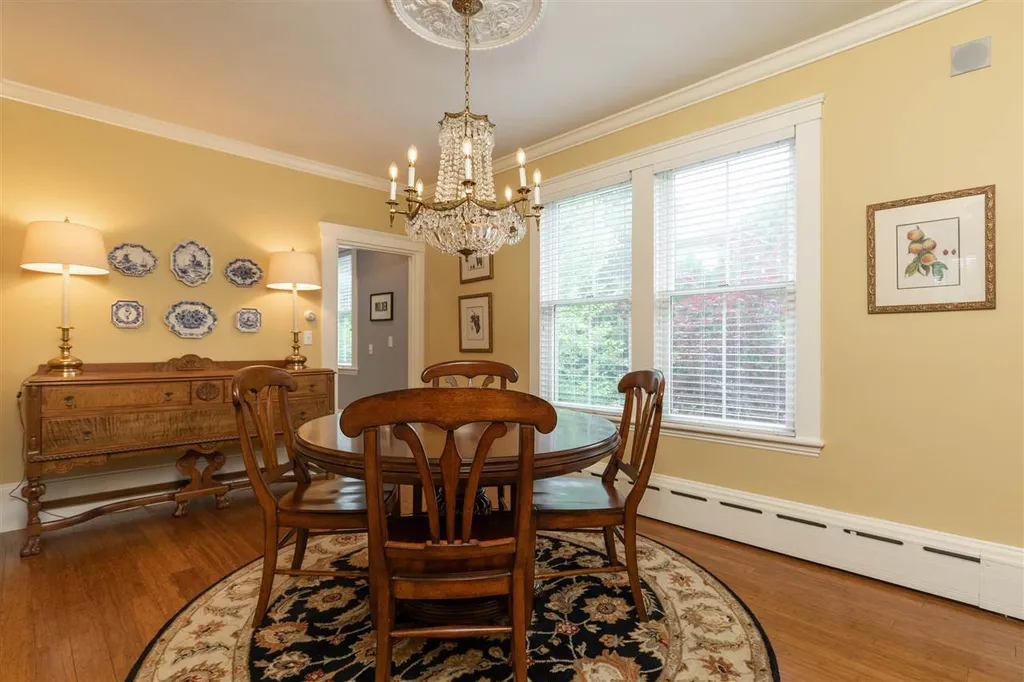 83 Court Street Exeter NH 03833