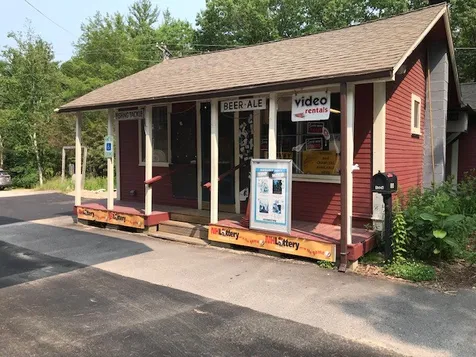 1004 Bearcamp Highway Tamworth NH 03883