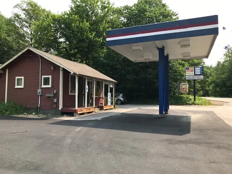 1004 Bearcamp Highway Tamworth NH 03883