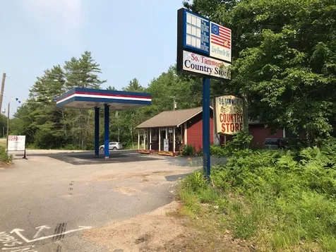 1004 Bearcamp Highway Tamworth NH 03883