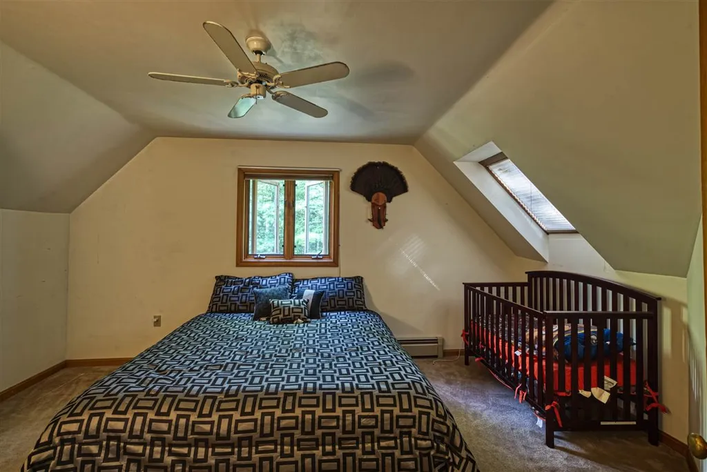 16 Apple Hill Road Sunapee NH 03782