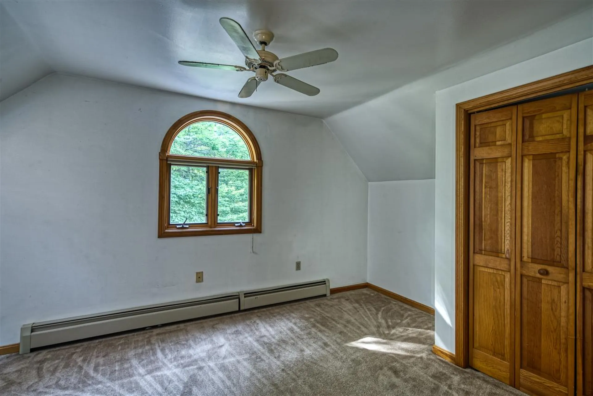 16 Apple Hill Road Sunapee NH 03782