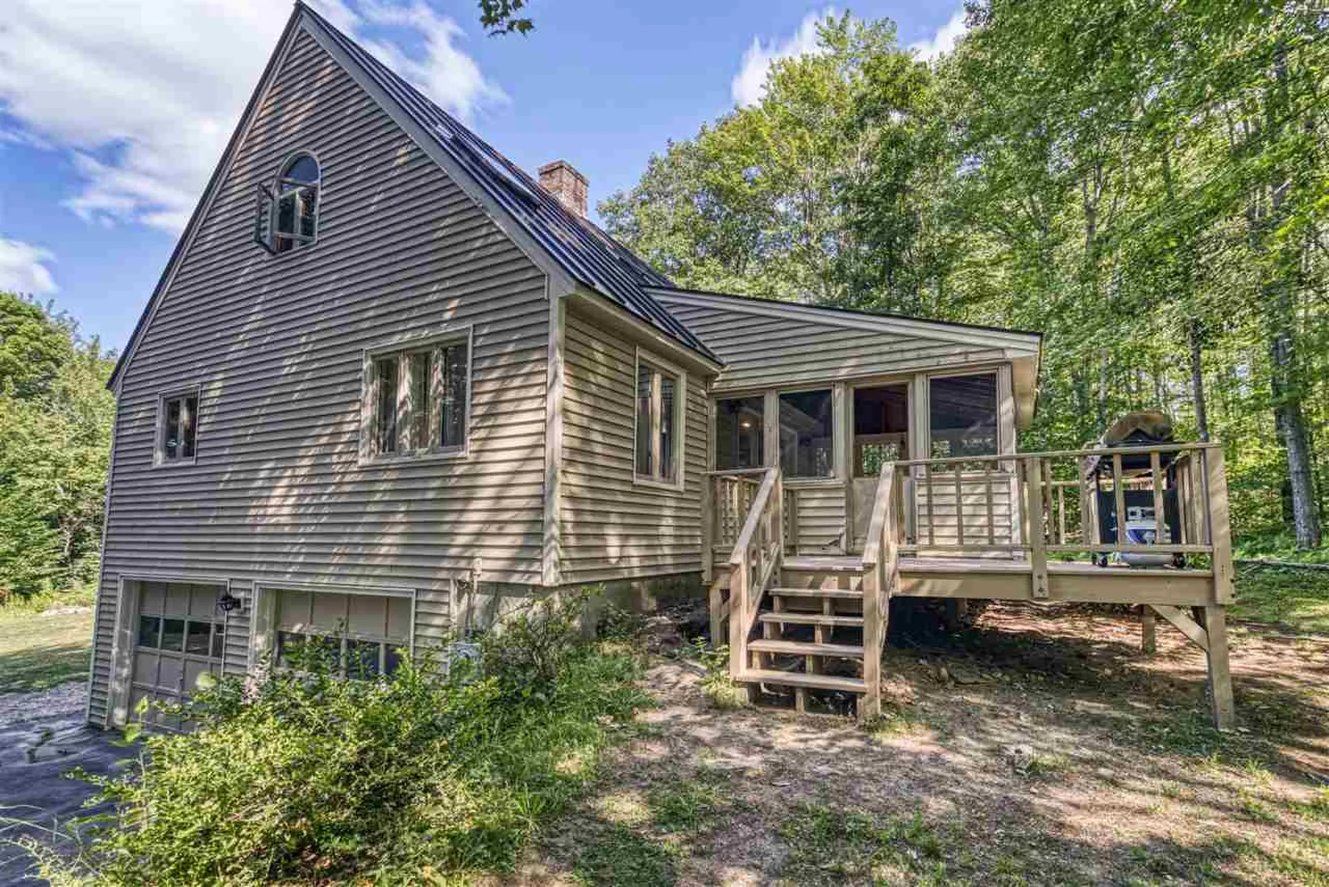 16 Apple Hill Road Sunapee NH 03782