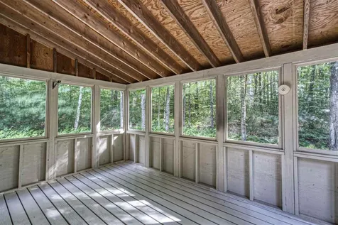 16 Apple Hill Road Sunapee NH 03782