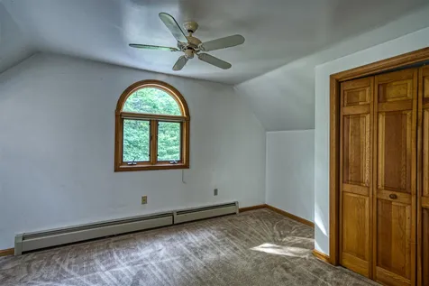 16 Apple Hill Road Sunapee NH 03782