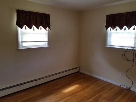 4 Harris Place Claremont NH 03743
