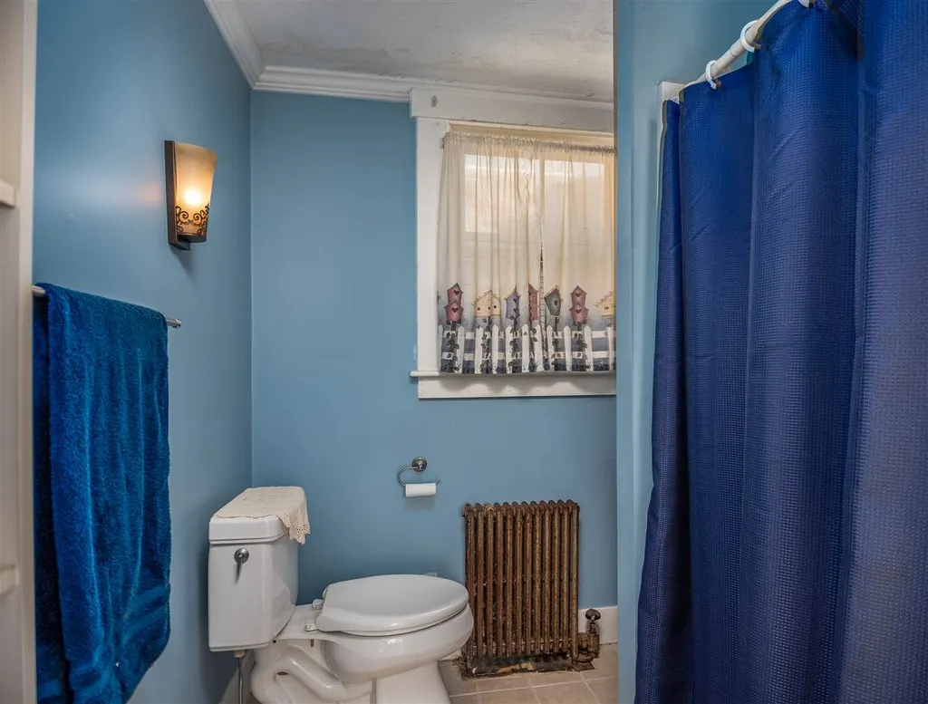 7 Central Avenue Rochester NH 03867