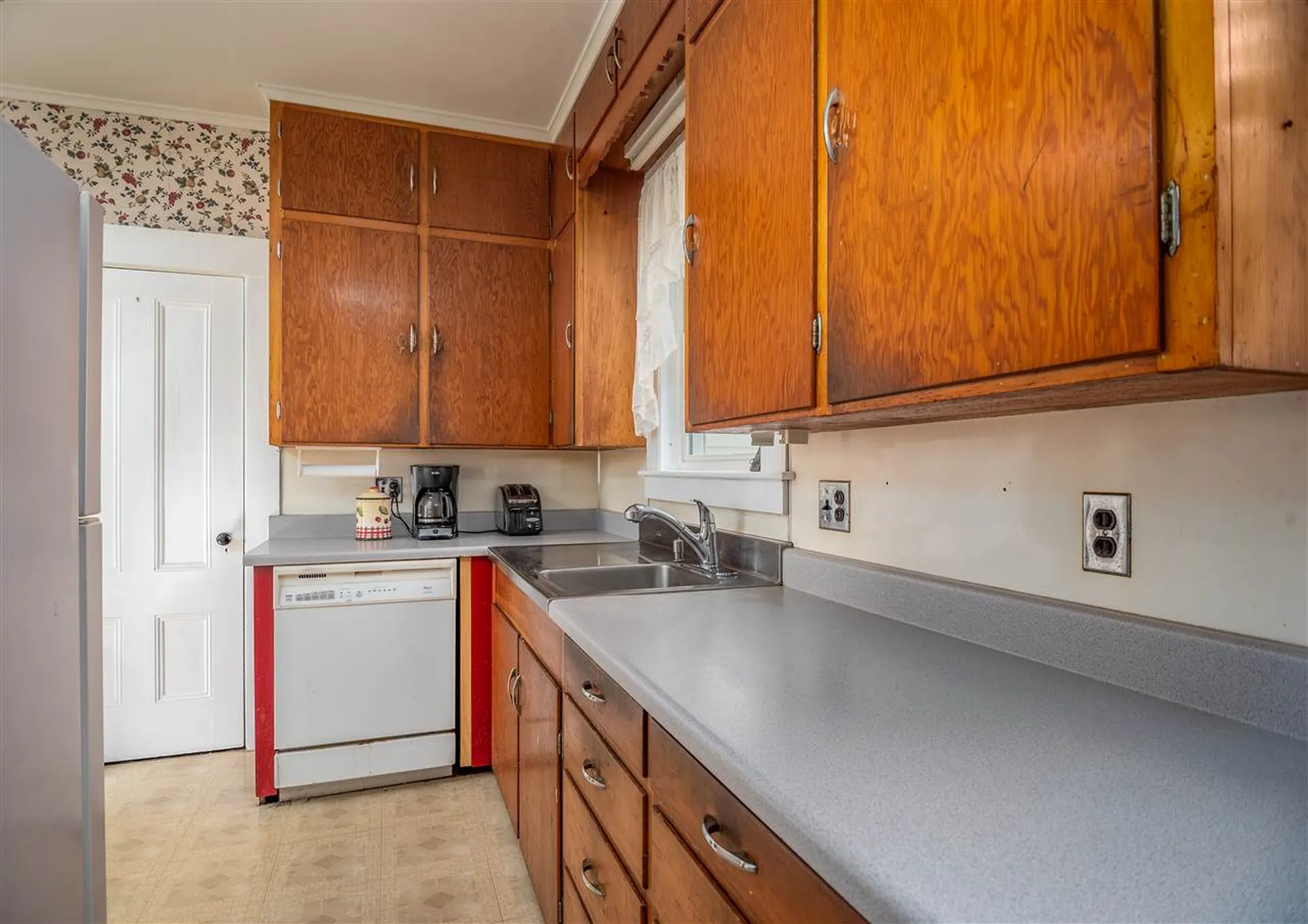 7 Central Avenue Rochester NH 03867