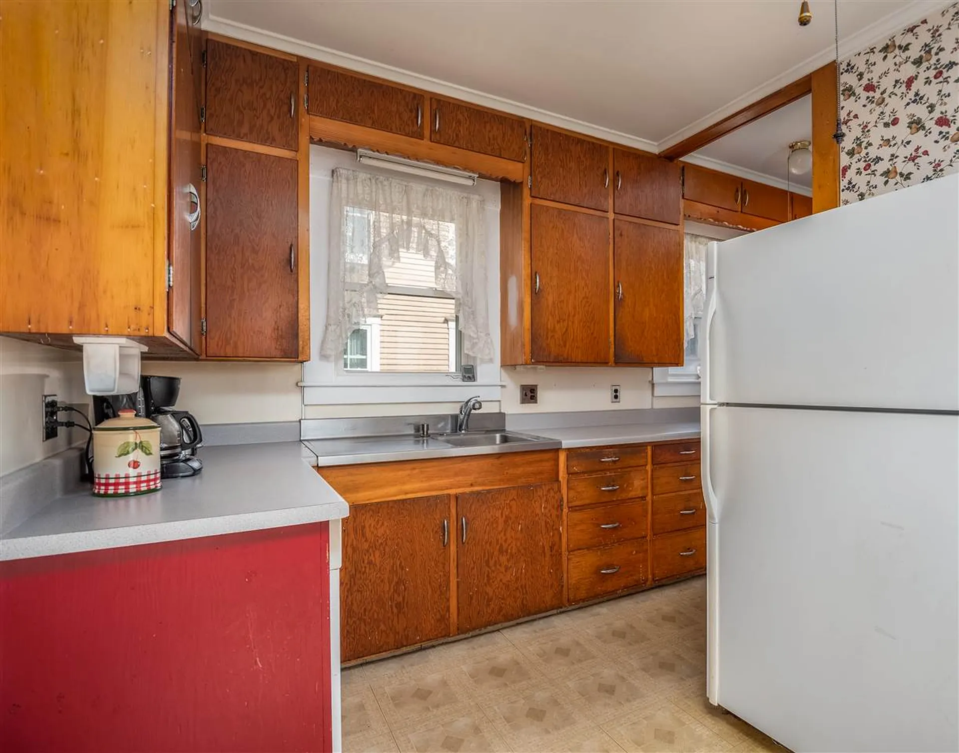 7 Central Avenue Rochester NH 03867