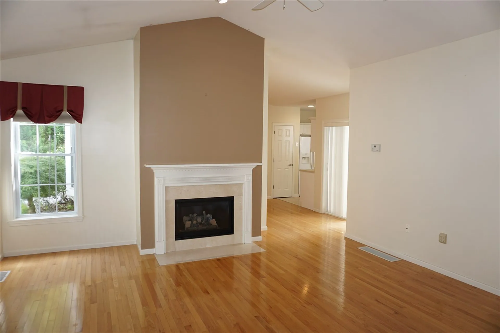 19 Privet Hedge Lane Bedford NH 03110