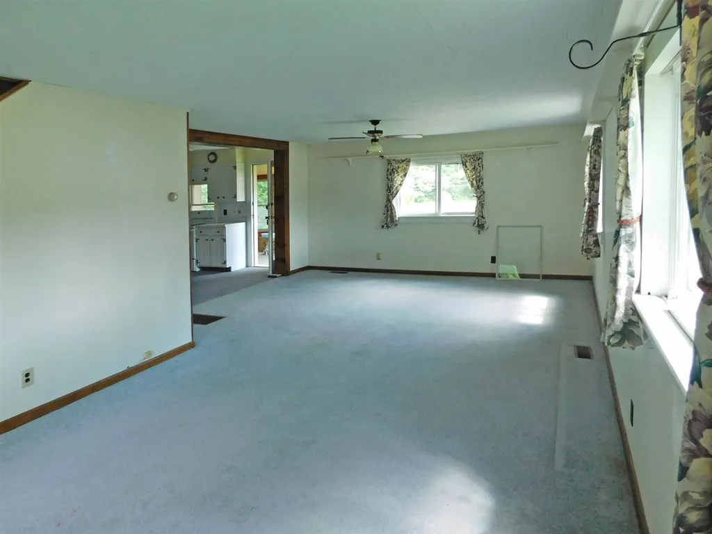 5392 Vt Route 100 Granville VT 05747