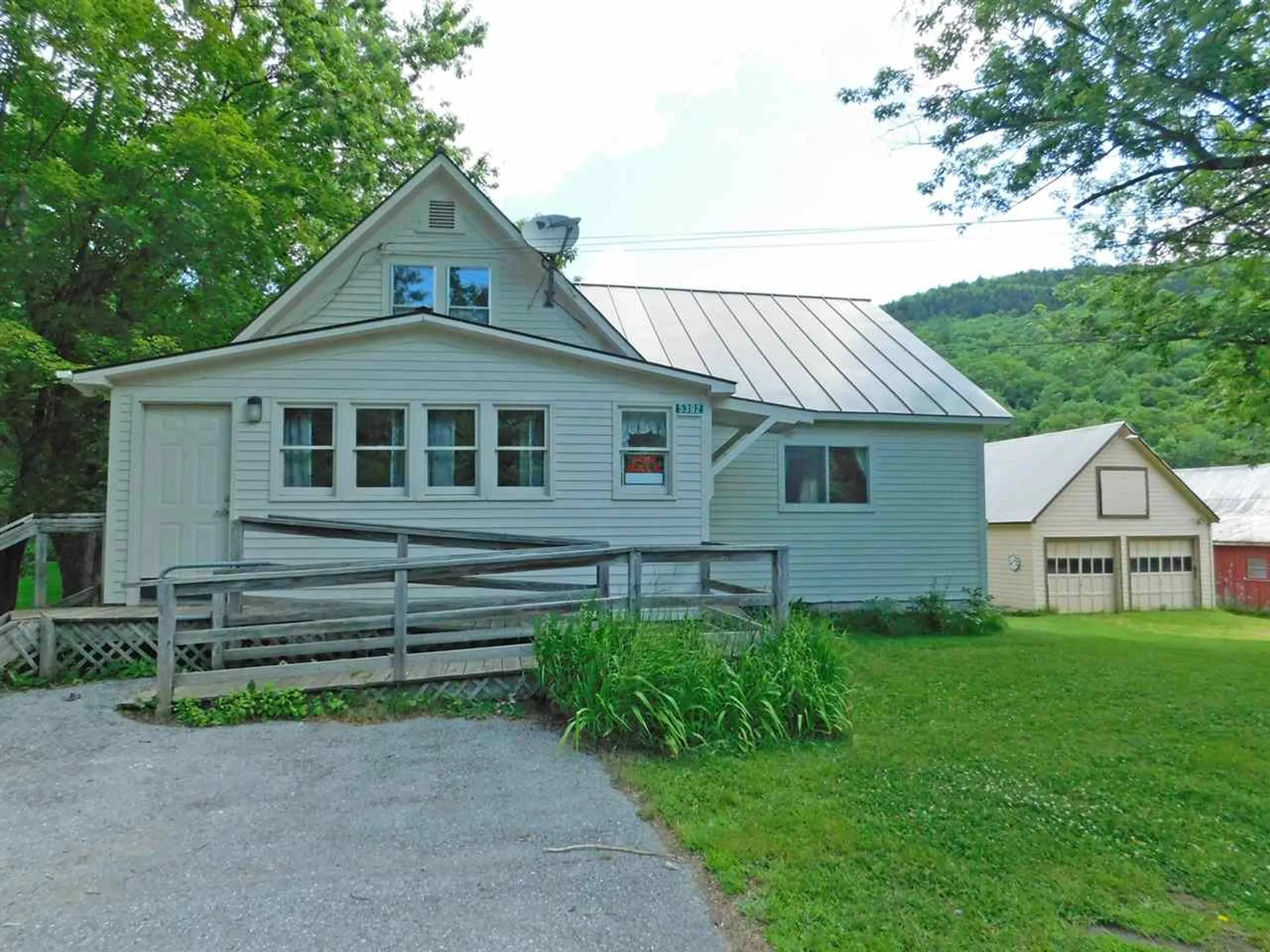 5392 Vt Route 100 Granville VT 05747