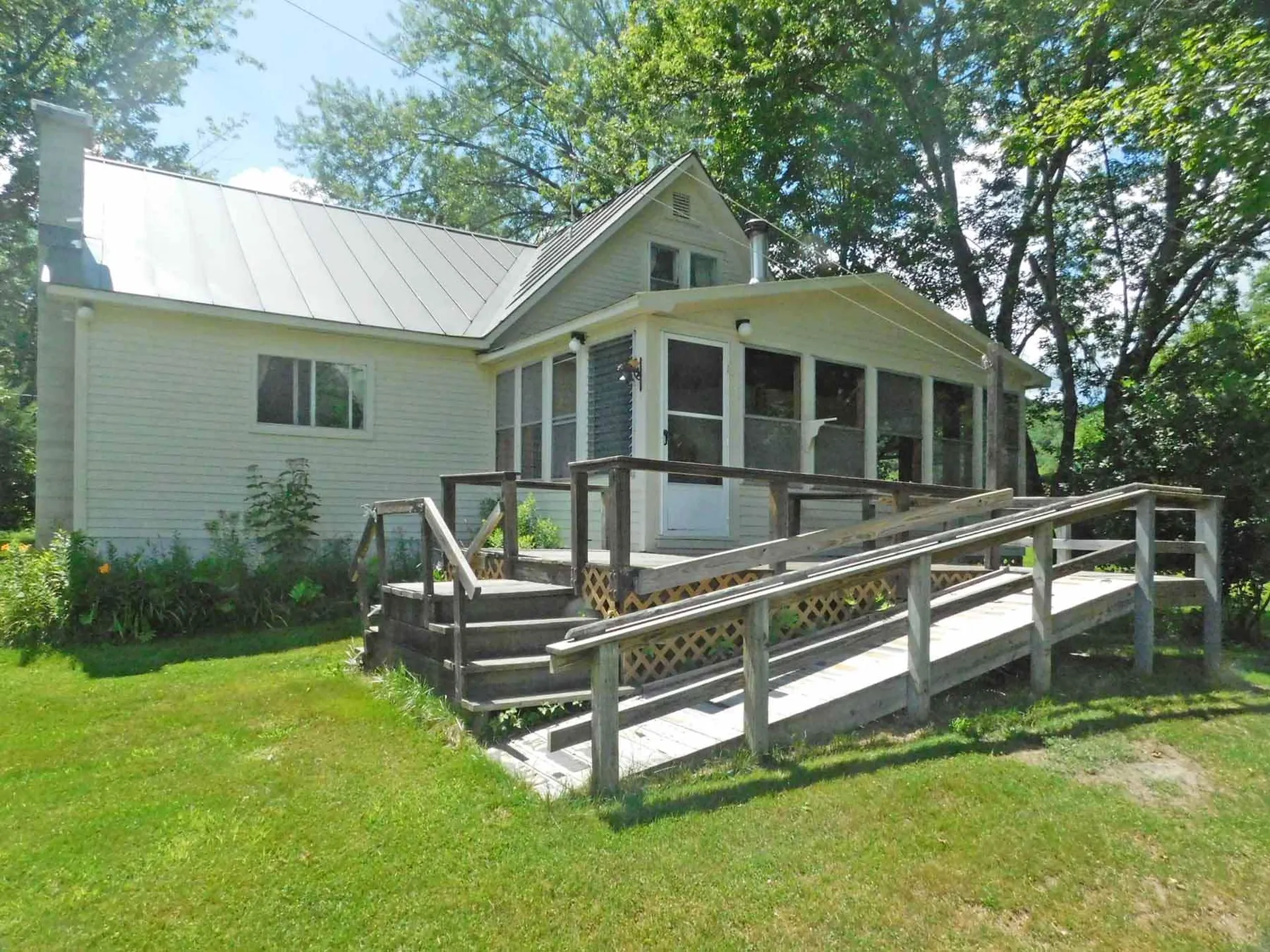 5392 Vt Route 100 Granville VT 05747