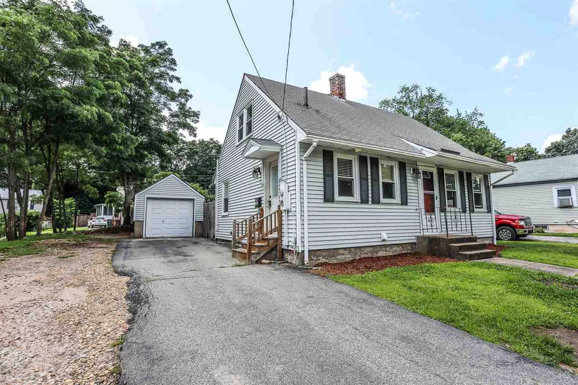 125 Rochelle Avenue Manchester NH 03102