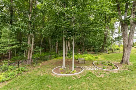 1 Pearson Place Kittery ME 03904