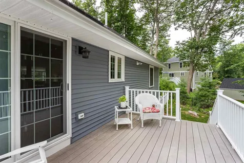 1 Pearson Place Kittery ME 03904