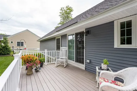 1 Pearson Place Kittery ME 03904