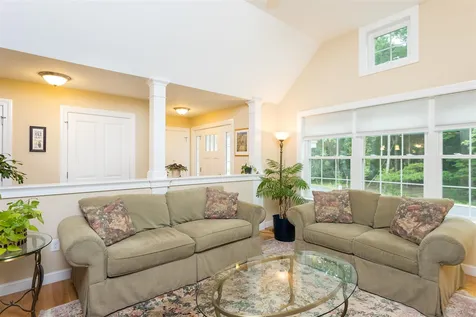 1 Pearson Place Kittery ME 03904