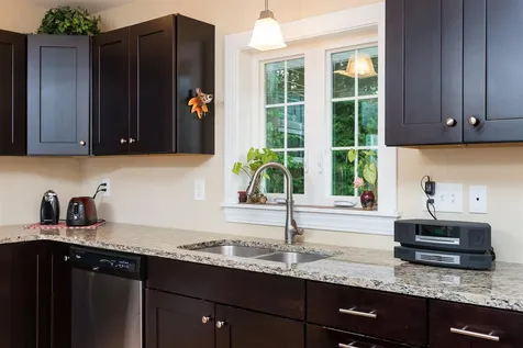 1 Pearson Place Kittery ME 03904