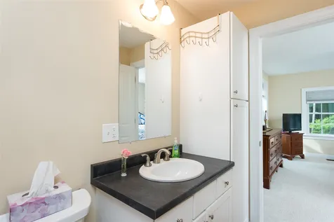 1 Pearson Place Kittery ME 03904