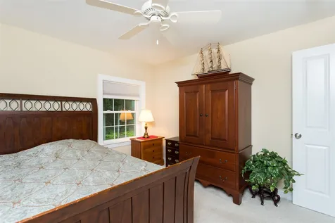 1 Pearson Place Kittery ME 03904