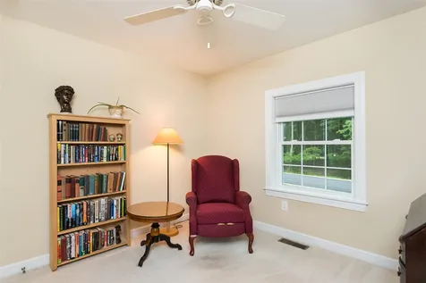 1 Pearson Place Kittery ME 03904