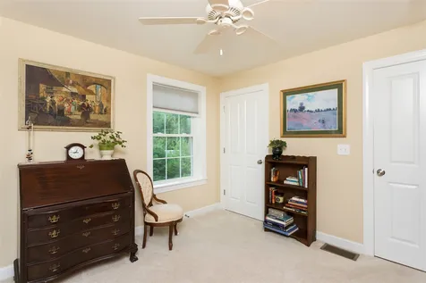 1 Pearson Place Kittery ME 03904