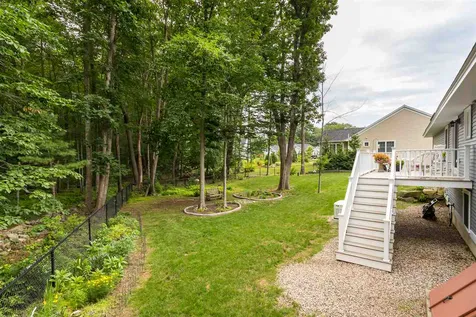 1 Pearson Place Kittery ME 03904