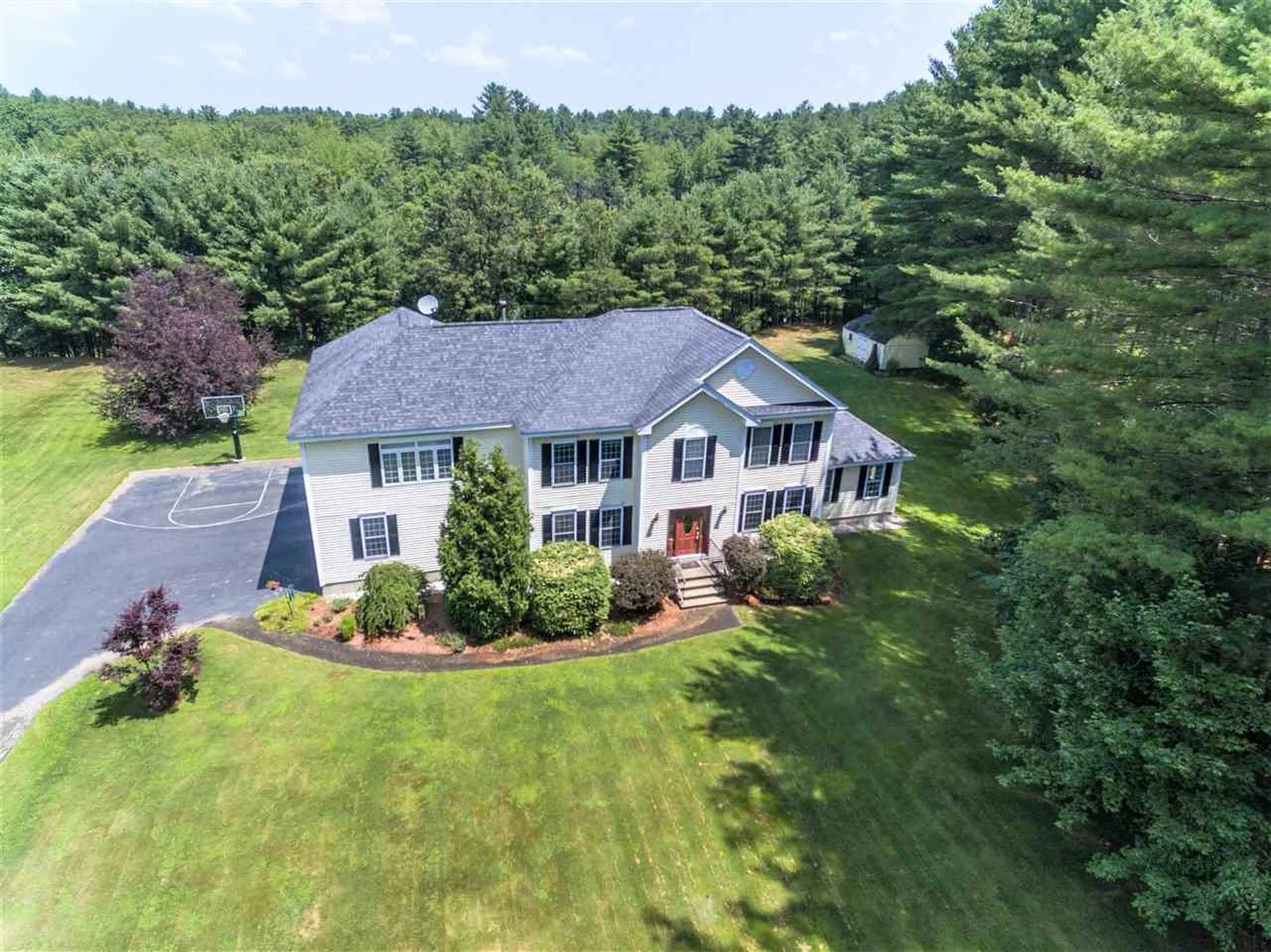 94a Merrimack Road Amherst NH 03031