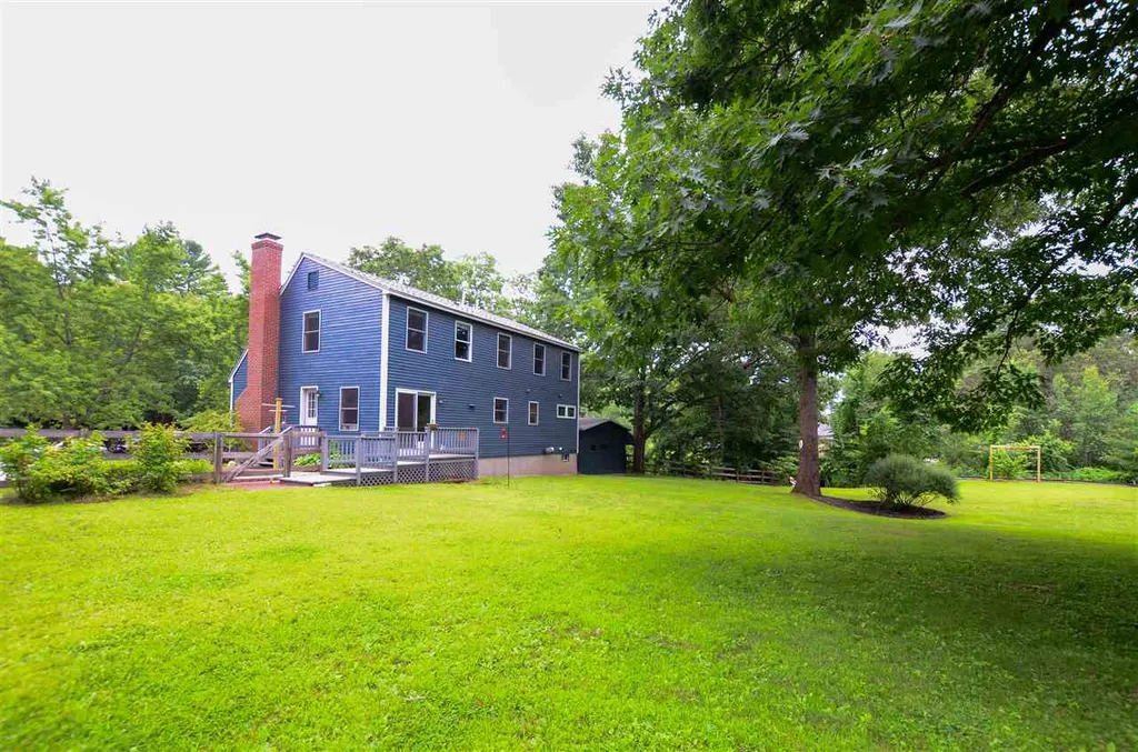 21 Fitch Road Madbury NH 03823