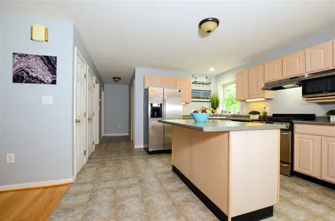 21 Fitch Road Madbury NH 03823