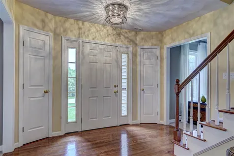 4 Bancroft Street Windham NH 03087