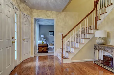 4 Bancroft Street Windham NH 03087
