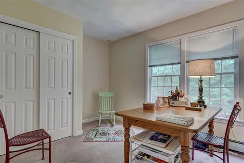4 Bancroft Street Windham NH 03087