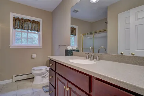 4 Bancroft Street Windham NH 03087